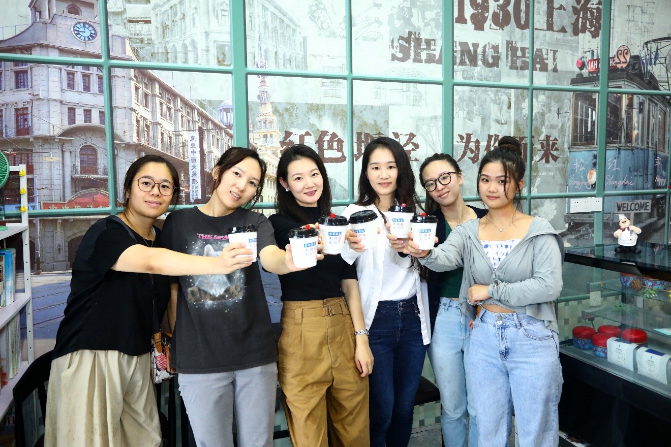 1695867775158363.jpg 1695867775158363.jpg